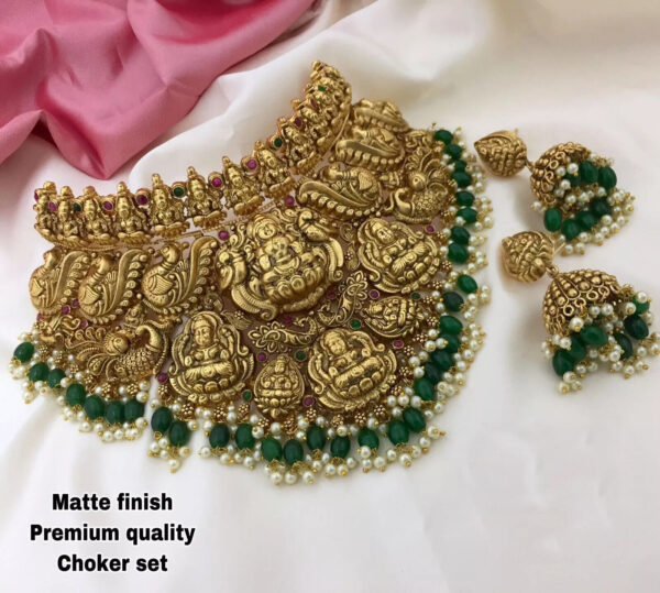 Gold Plated Indian Bollywood Style Temple Engraved Choker Necklace Jewelry Set - Image 7