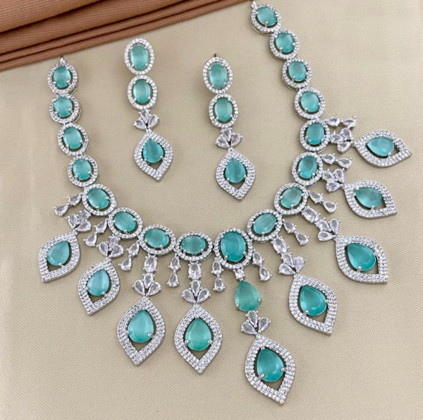 Bollywood Fashion White Gold Silver Plated CZ Choker Necklace Earrings Jewelry Set