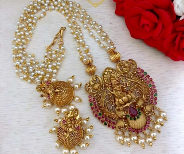 Gold Plated Indian Bollywood Style Pearl Necklace Earring Temple Jewelry Set - Image 3