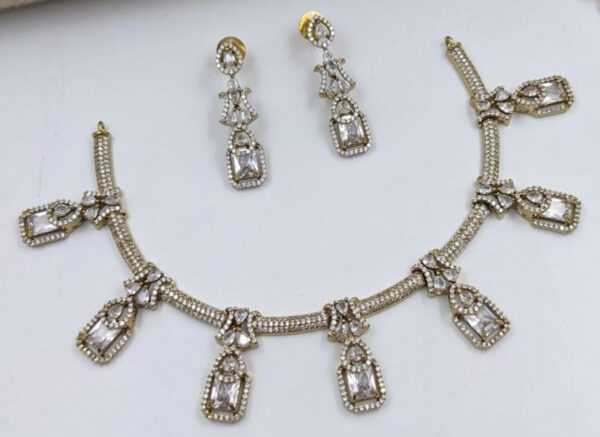 Bollywood Style Gold Plated Indian CZ Bridal Necklace Earrings Choker Jewelry Set