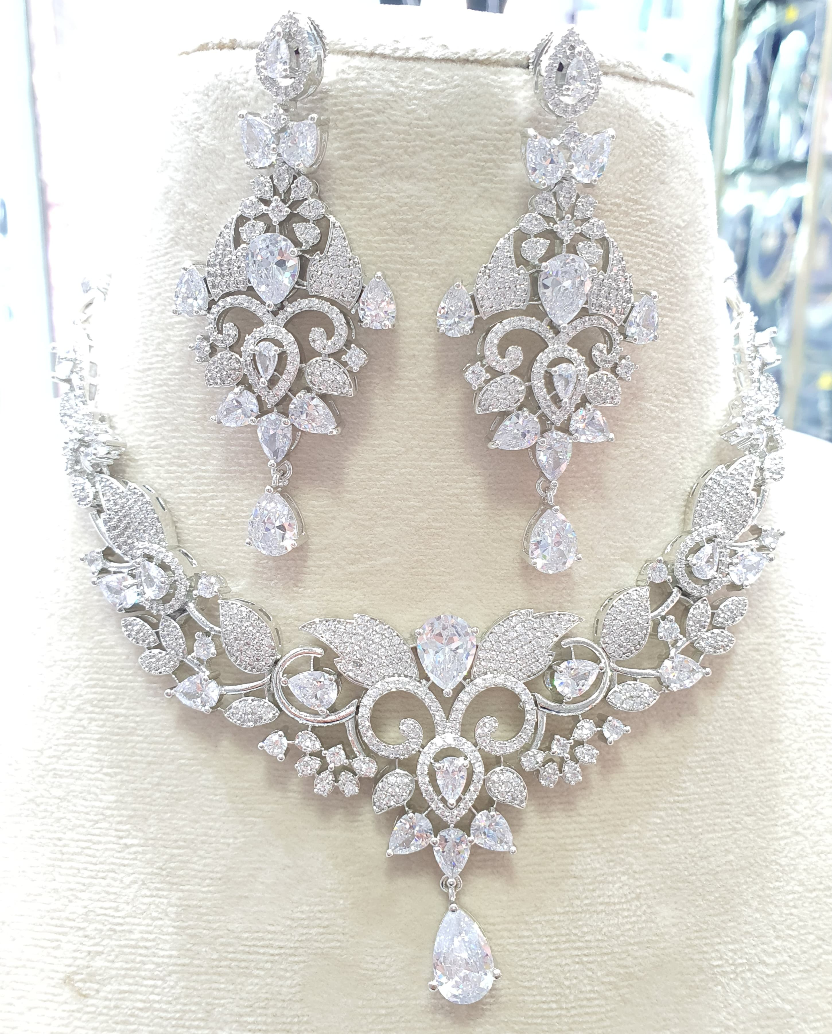 Gold Plated Bollywood Style Indian CZ Necklace Earrings Fashion Jewelry Set