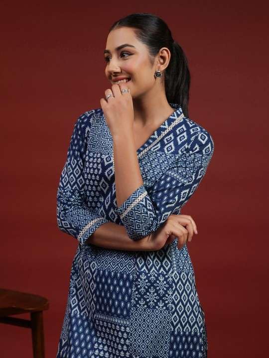 vivajewels Women's Rayon Printed Straight Kurti with Pant Set - Image 4
